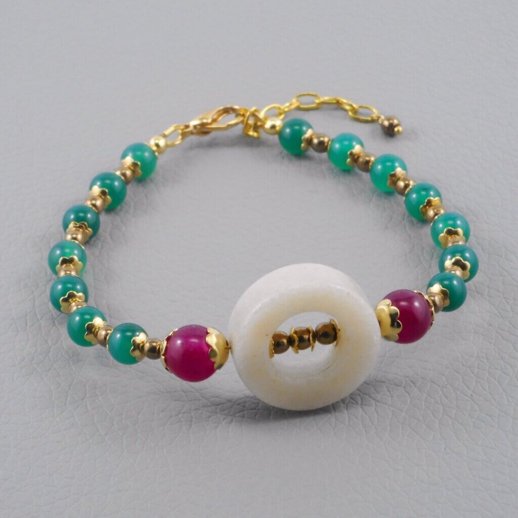 lobster clasp and extension chain on Gemstone beaded bracelet